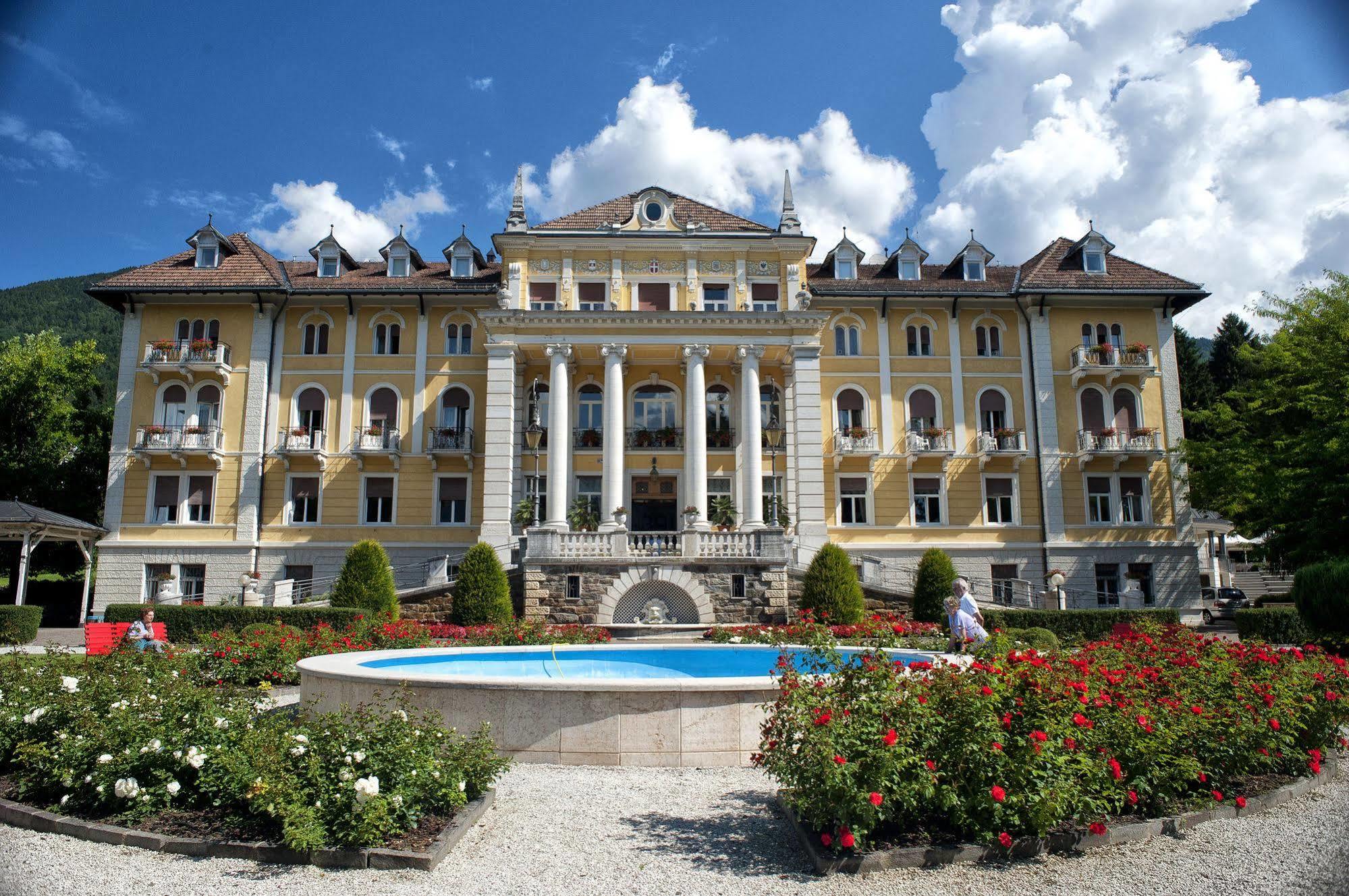 Grand Hotel Imperial Levico Terme Exterior foto